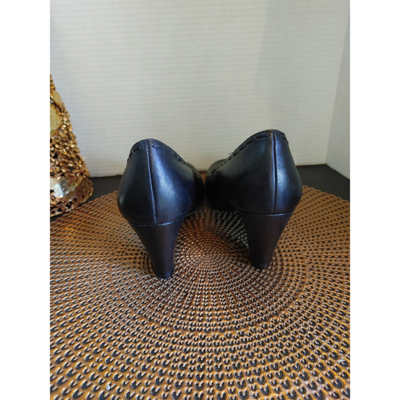 Nurture Leather Heels Size 7.5M - Picture 4 of 5